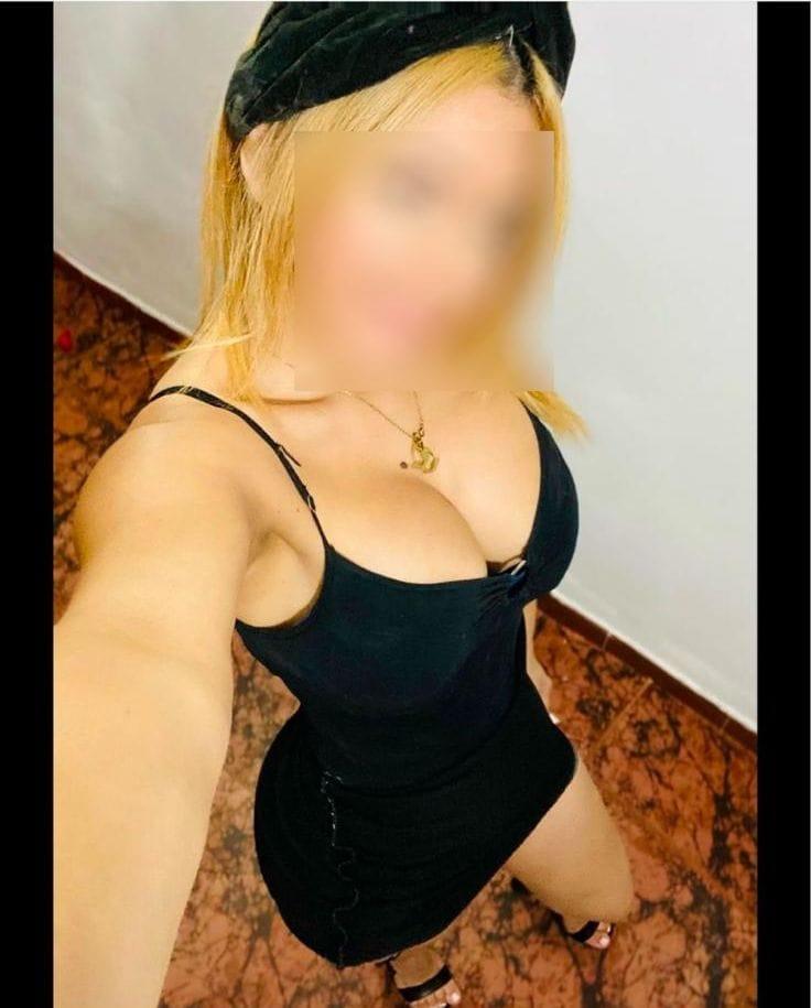 Chica busca chico en Cádiz: 