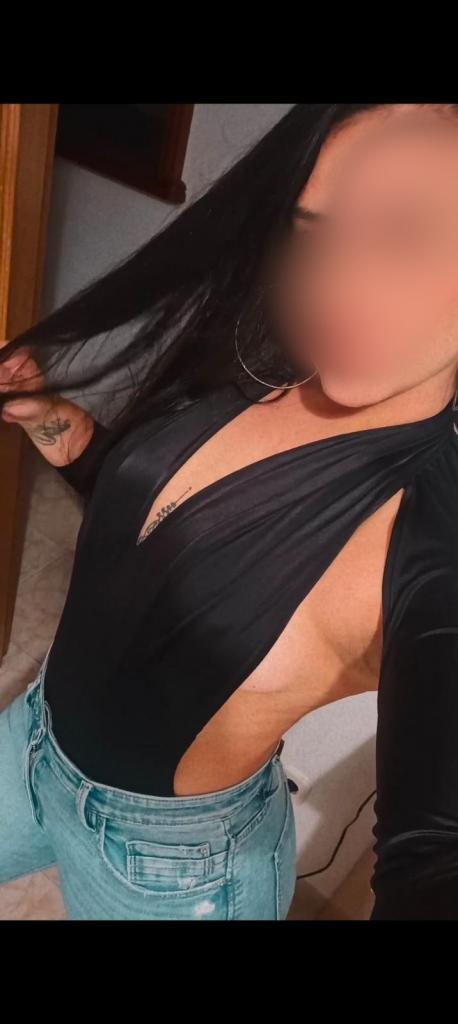 607038586: Chica busca chico en Madrid