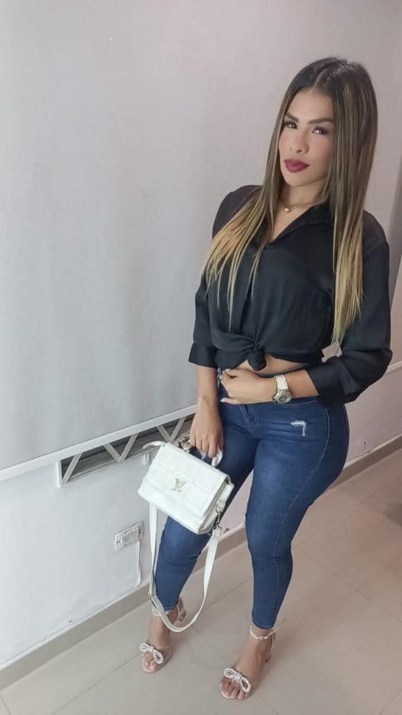 Chica busca chico en Sevilla: 