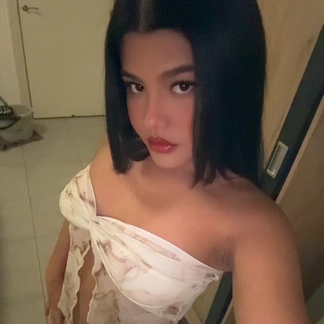 Chica busca chico en Alicante: Chica busca chico