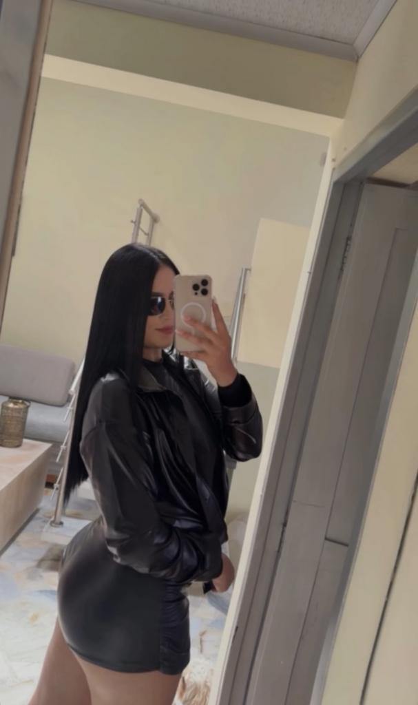 Chica busca chico en Cádiz: 