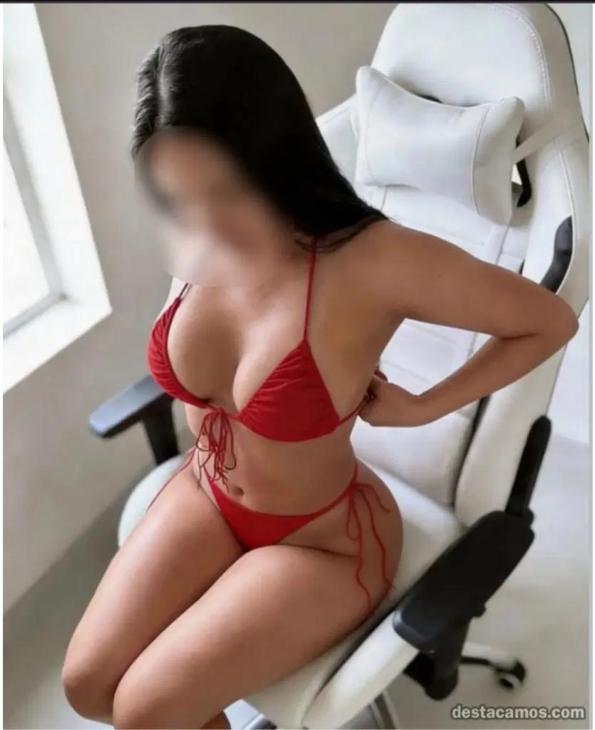Chica busca chico en Almería: 