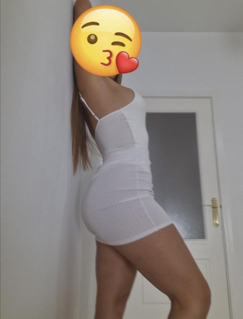 Chica busca chico en Cádiz: 