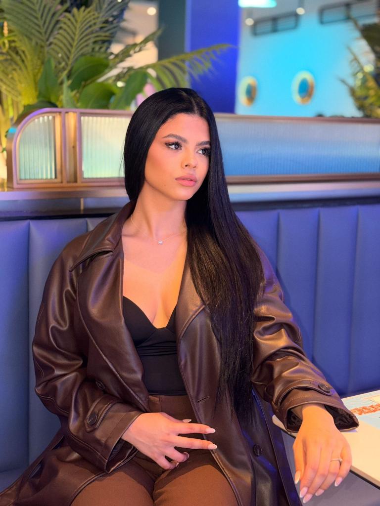 Chica busca chico en Almería: 