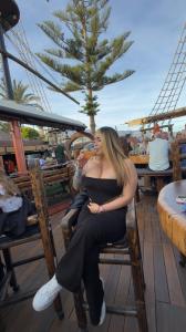 652266170: Chica busca chico en Málaga