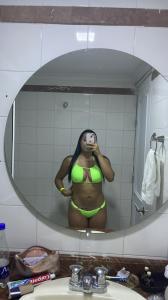 662439194: Chica busca chico en Málaga