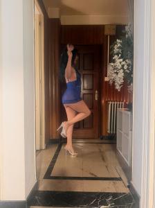 660185797: Chica busca chico en Cantabria