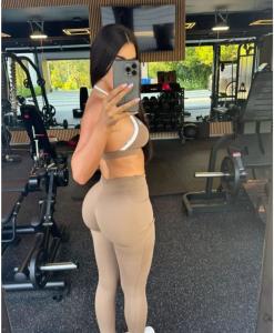 611244096: Chica busca chico en Almería