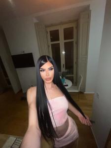 670627809: Transexual en Málaga