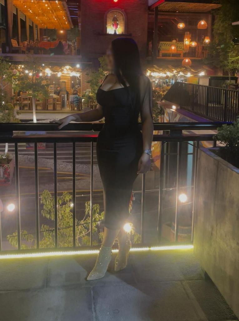 Chica busca chico en Tenerife: 