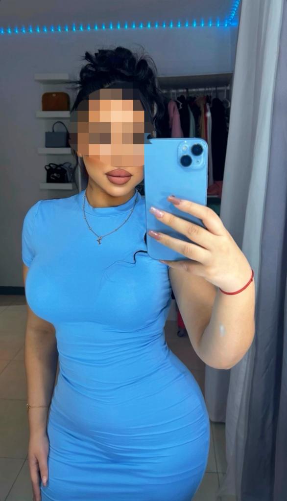 Chica busca chico en Cádiz: 