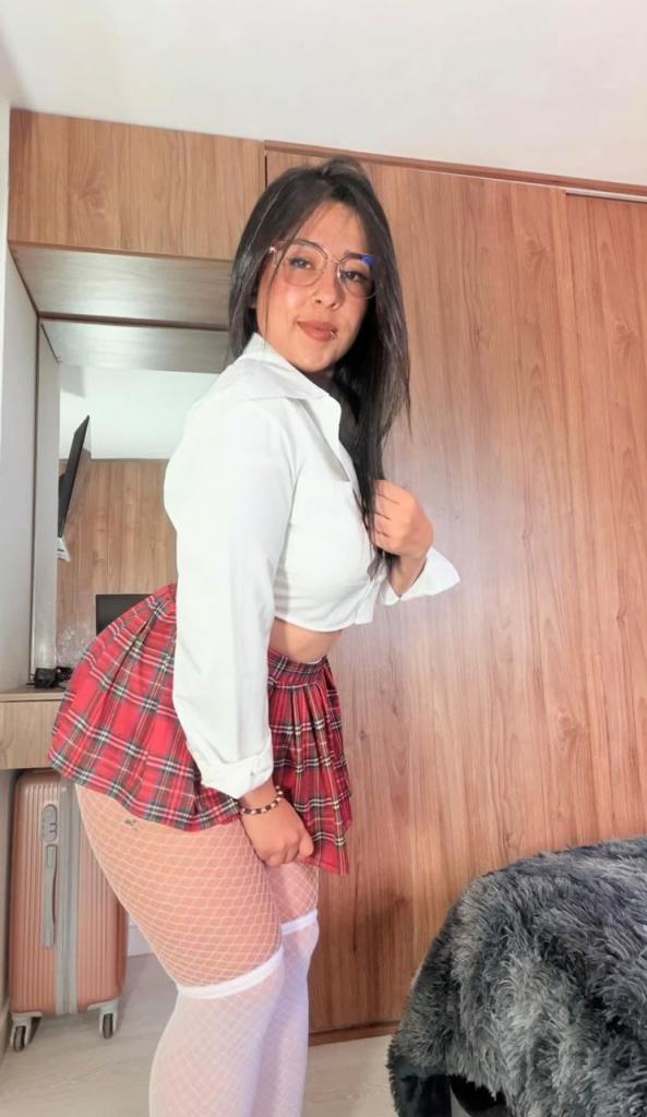 641959086: Chica busca chico en Madrid
