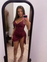 697228284: Chica busca chico en Barcelona