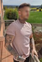 664726033: Chico busca chica en Tarragona