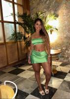 695773718: Chica busca chico en Málaga