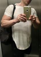 661443945: Chico busca chica en Tarragona