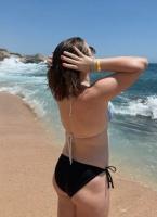 663052715: Chica busca chico en Barcelona