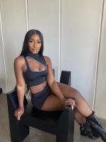 604307100: Chica busca chico en Cádiz