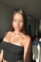 687059879: Chica busca chico en Madrid