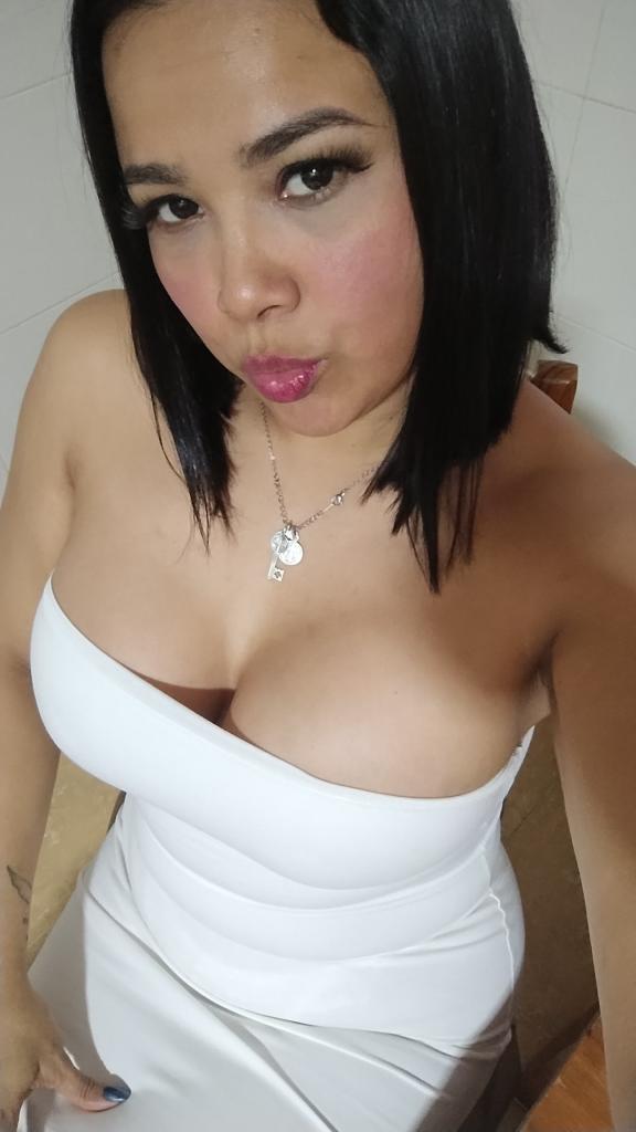 Chica busca chico en Almería: 