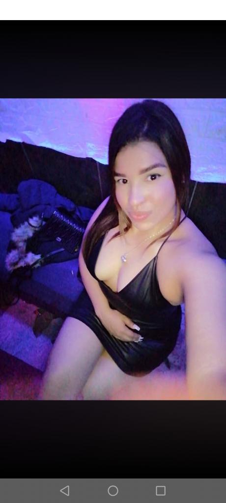 633149888: Chica busca chico en Cádiz