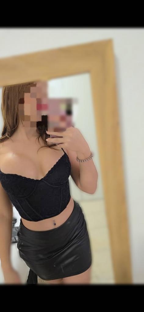 Chica busca chico en Cádiz: 