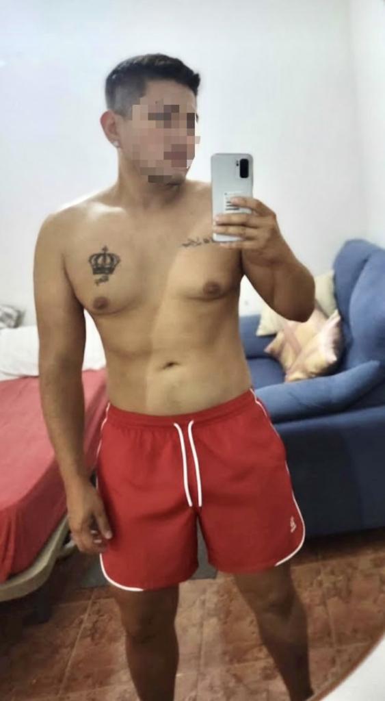 677433729: Chico busca chica en Madrid