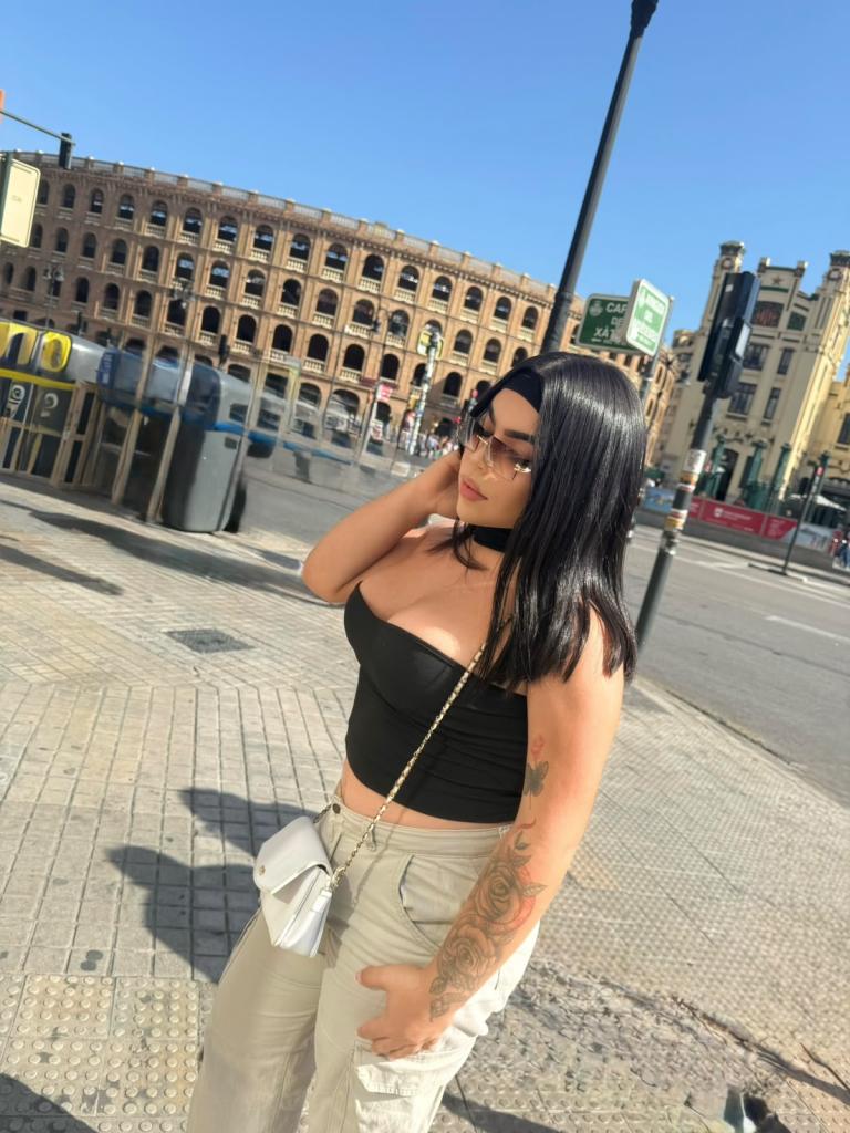613832371: Transexual en Valencia