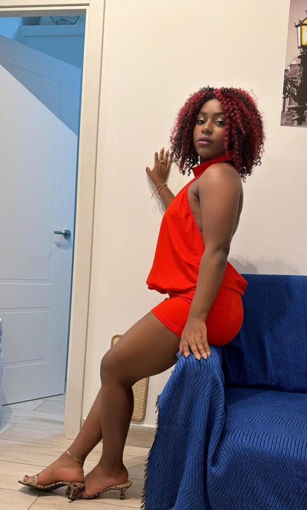641768982: Chica busca chico en Madrid