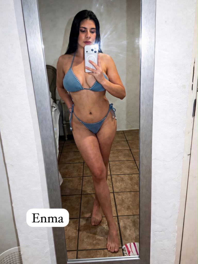 661519839: Chica busca chico en Murcia