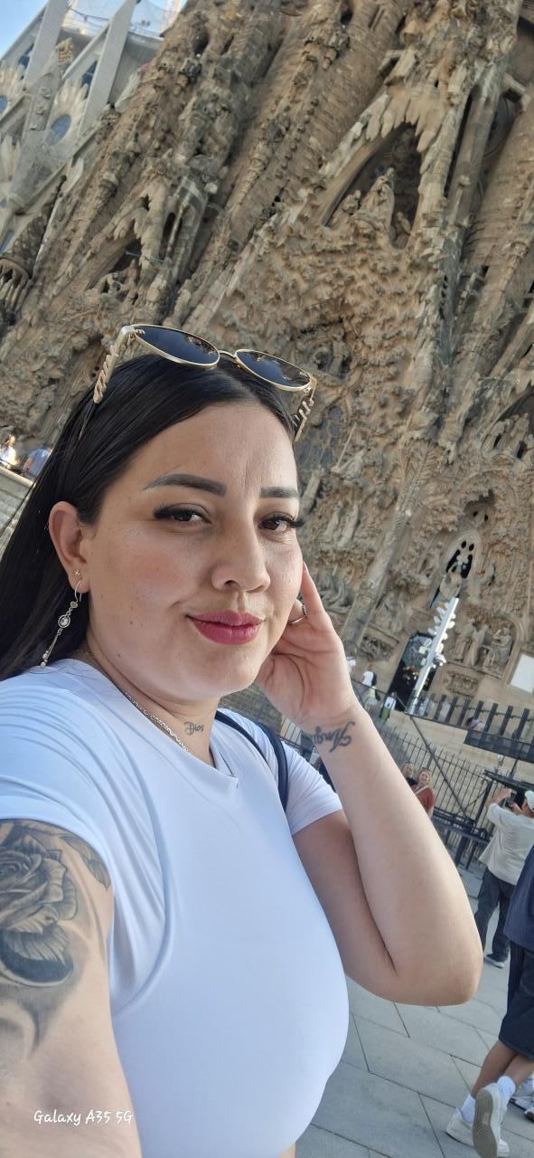 632976408: Chica busca chico en Valencia