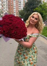 637828903: Chica busca chico en Barcelona