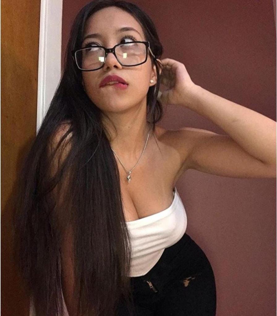 Chica busca chico en Granada: 