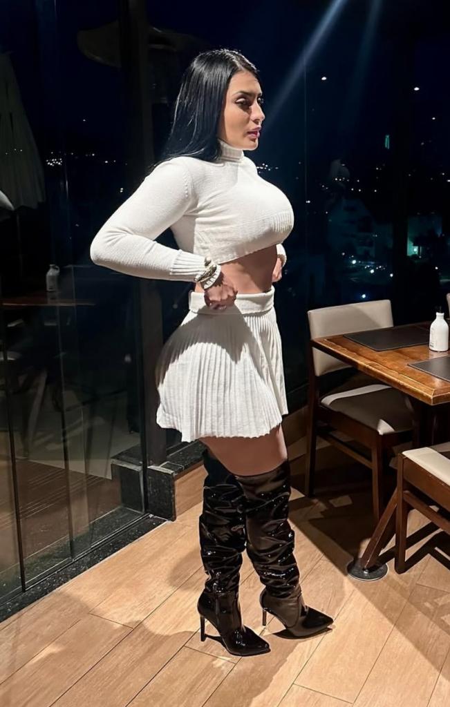 612597069: Chica busca chico en Mallorca