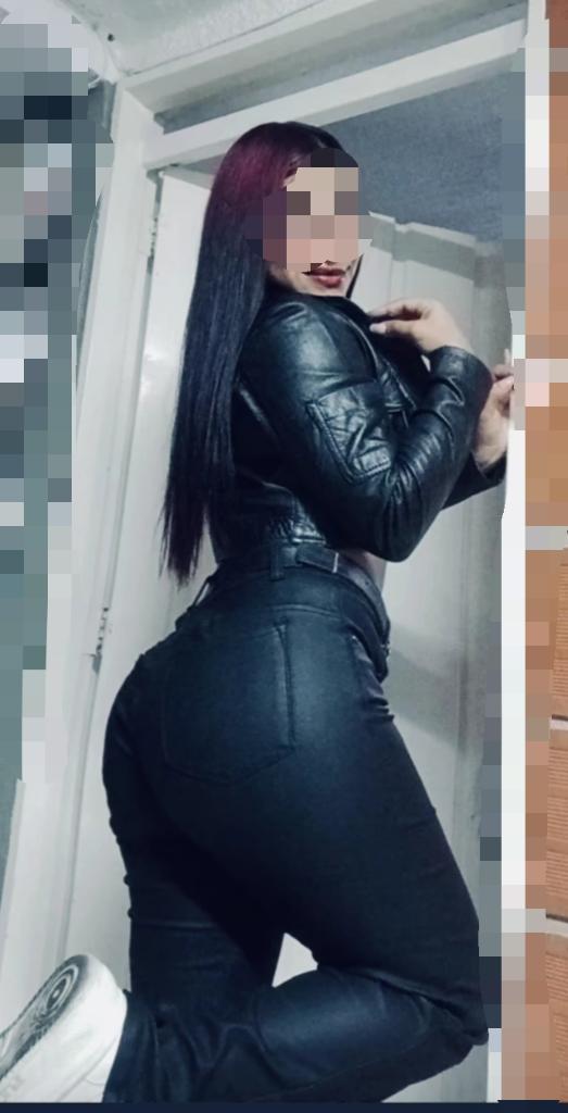 Chica busca chico en Murcia: 