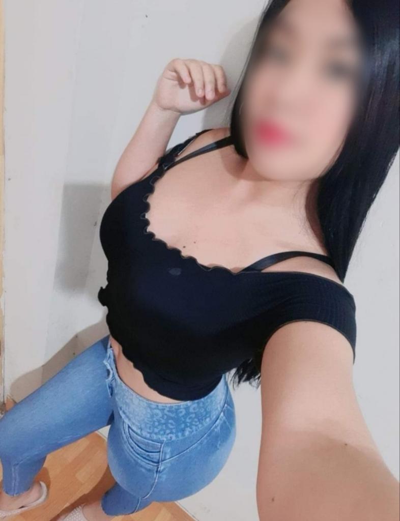 641007990: Chica busca chico en Madrid