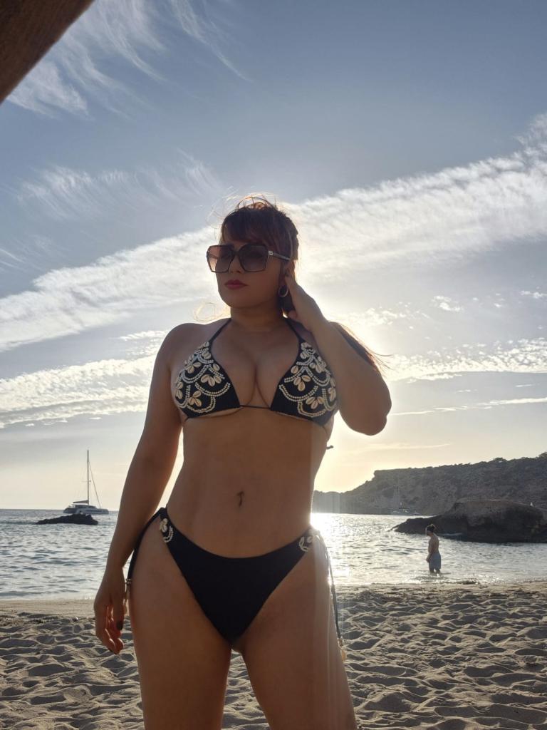 711242329: Chica busca chico en Formentera