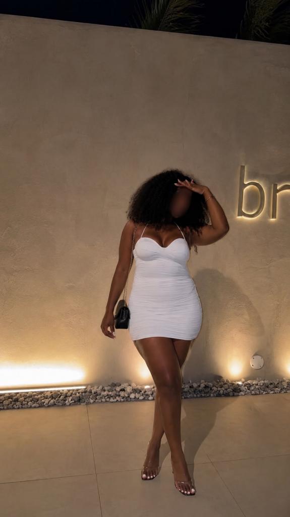 Chica busca chico en Tenerife: 