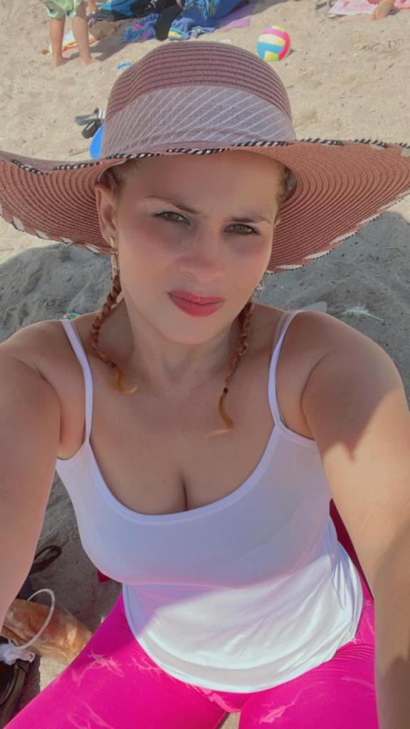 634300913: Chica busca chico en Pontevedra