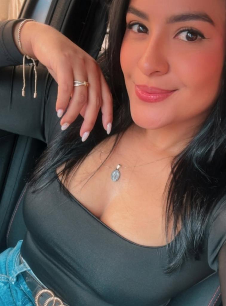 623474469: Chica busca chico en Murcia