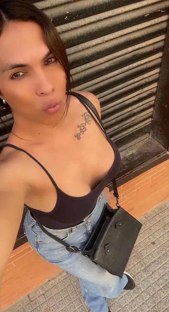 603318995: Travesti en Huelva