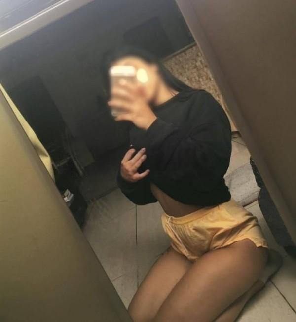 672330042: Chica busca chico en La Coruña