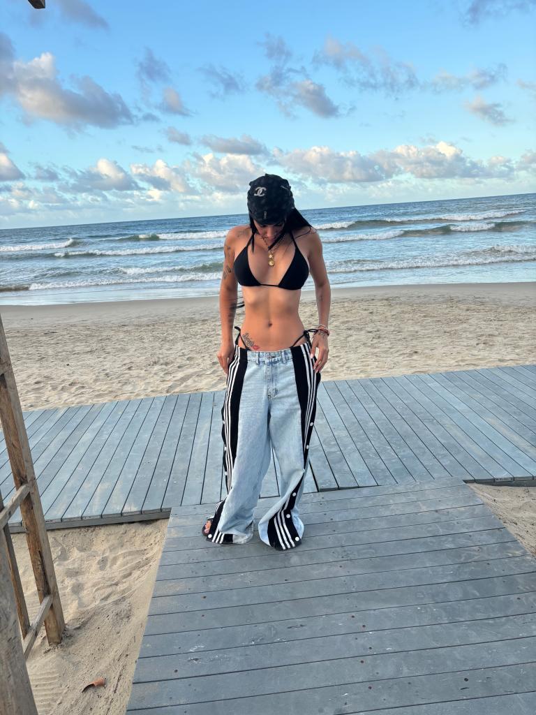 625204773: Chica busca chico en Asturias