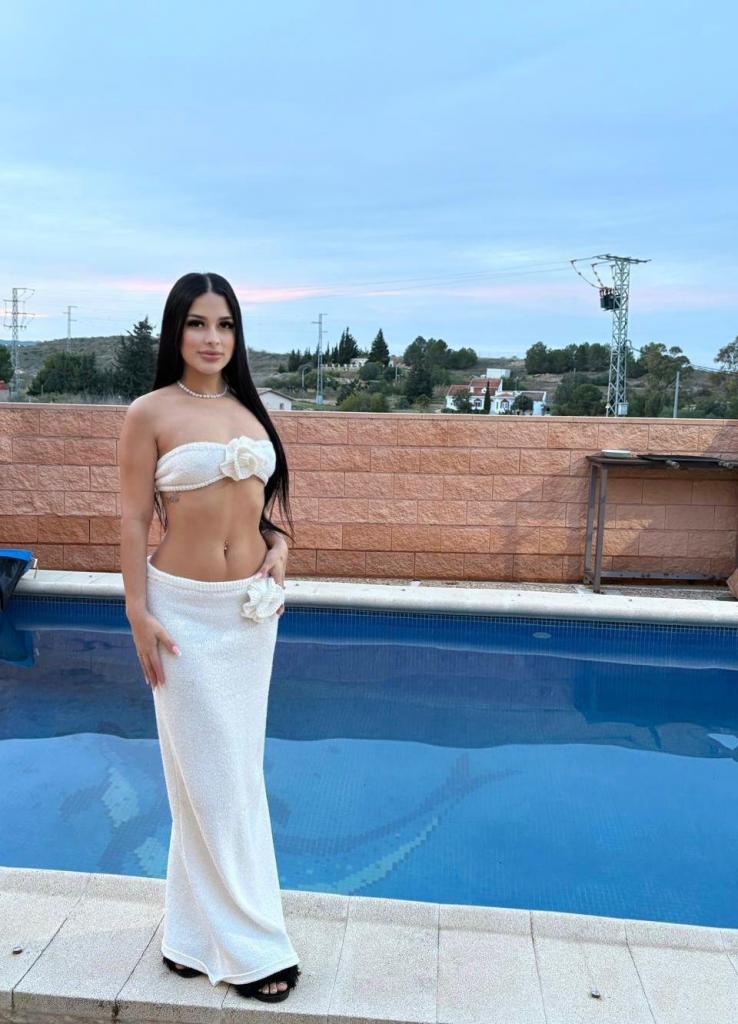 610068023: Chica busca chico en Zaragoza