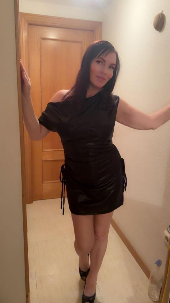 Chica busca chico en Alicante: 