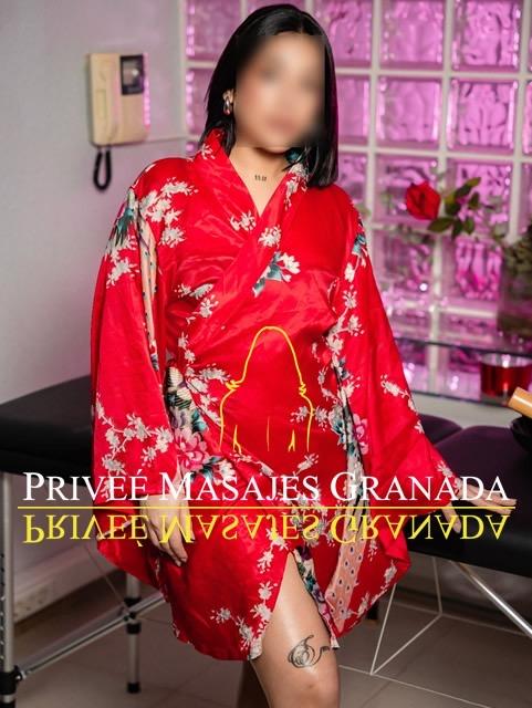 Chica busca chico en Granada: 