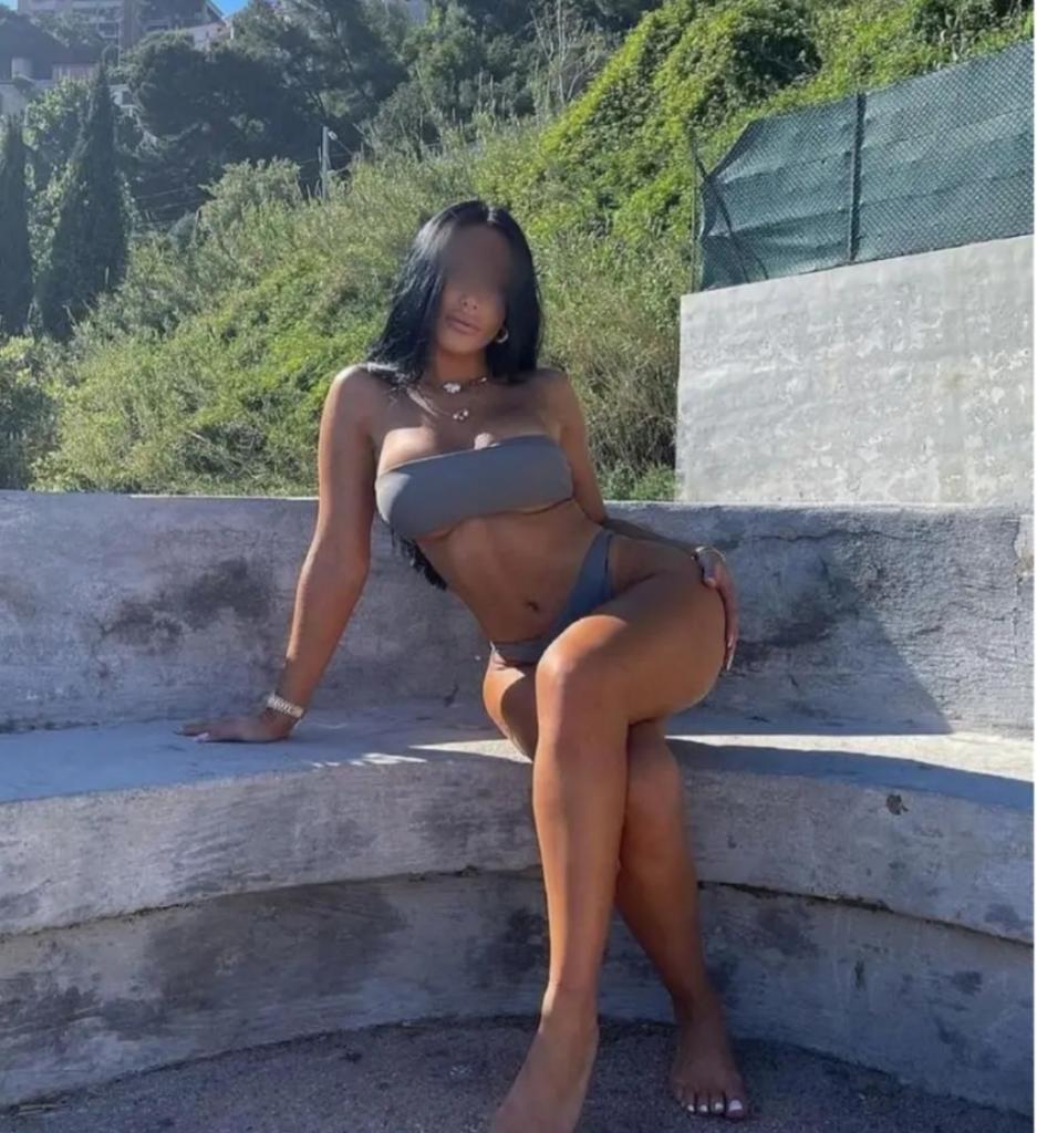 604897756: Chica busca chico en Lugo