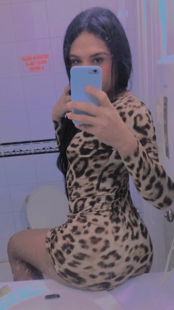 677121299: Travesti en Málaga