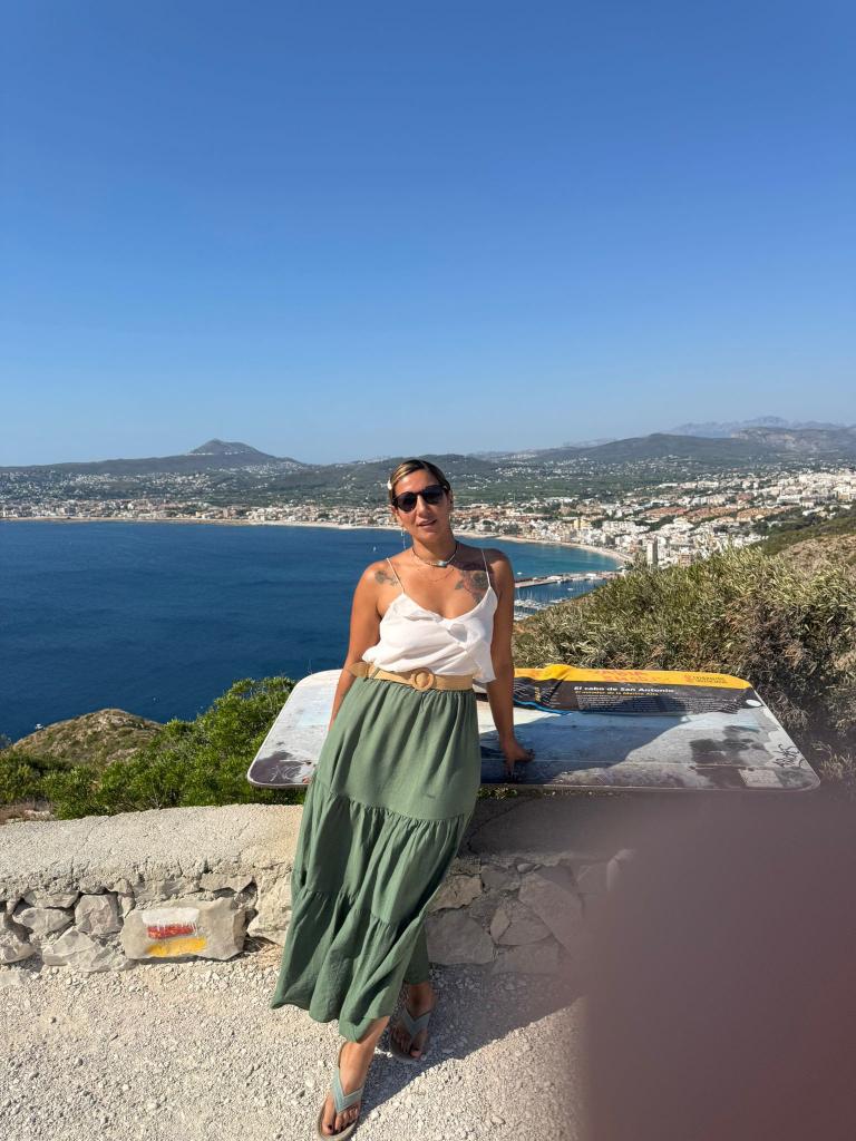 672297978: Chica busca chico en Alicante
