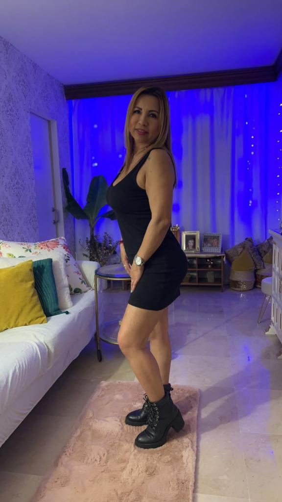 Chica busca chico en León: 